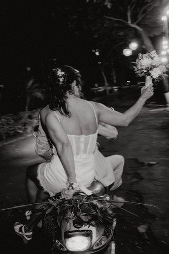 mobile - carousel-hero-element image-6